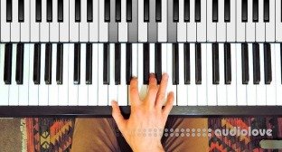 Udemy Advanced Piano Chords 1 circle of 5ths patterns, etc
