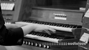 Darrell Cook Gospel Piano Essentials