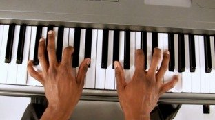 Udemy Quicklessons Piano Course Learn to Play Piano by Ear!