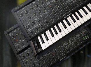 Groove3 Arturia Korg MS-20 V Explained