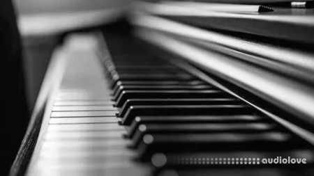 Udemy Top 50 Worship Songs For Piano TUTORiAL