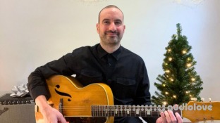 Udemy 5 Easy Christmas Songs for Guitar