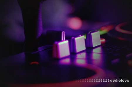 Digital DJ Tips Mixing Power Skills TUTORiAL