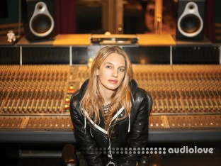 MixWithTheMasters Catherine Marks producing 'The Gold' by Manchester Orchestra