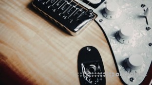Udemy How to Upgrade Your Old Guitar Into a Super Guitar