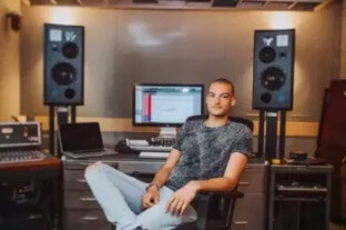 Mastering.com Vocal Production Workshop with Austen Jux-Chandler